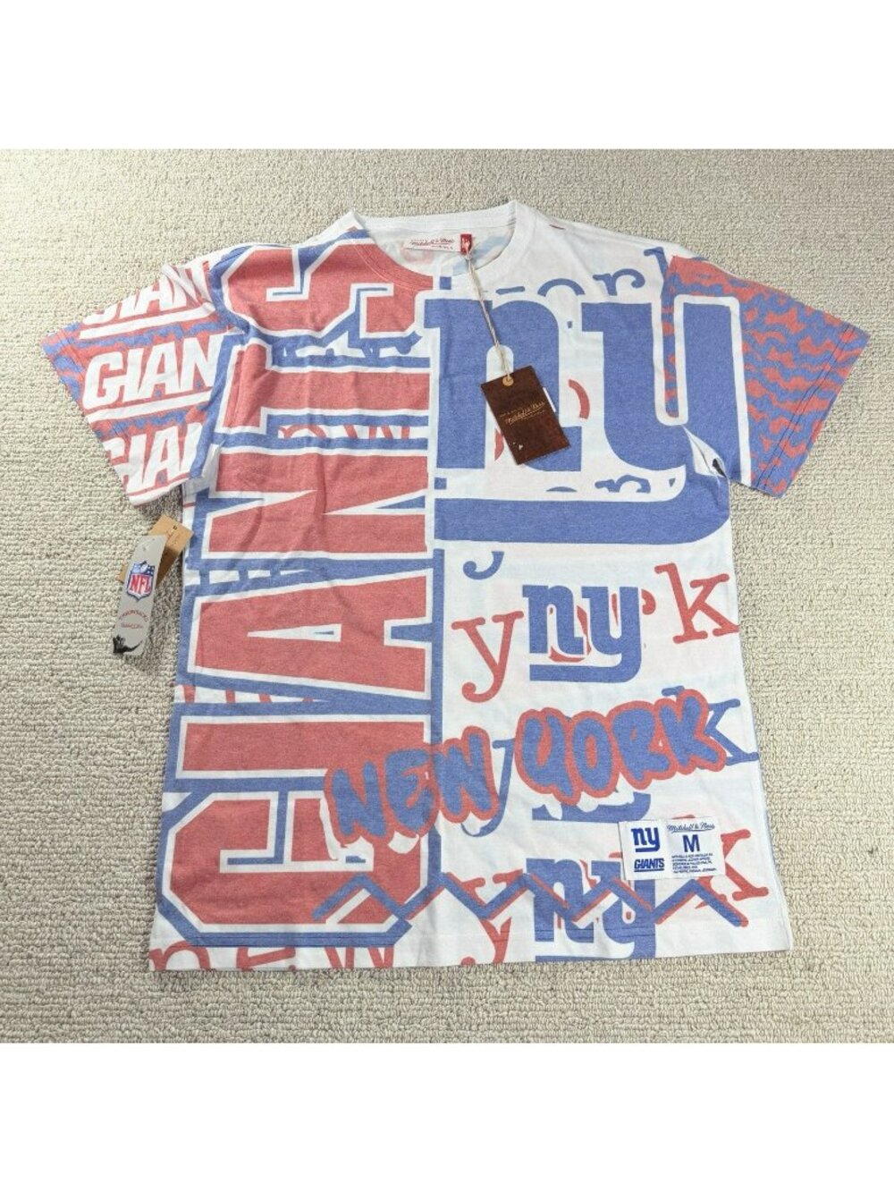 Mitchell & Ness New York Giants Jumbotron 2.0 T-Shirt Men’s Size Medium